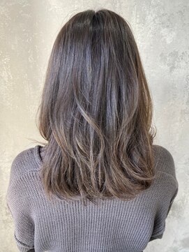 ハサミバイアトリエナガノ 千葉(8sami by atelier nagano) デザインカラー／レイヤーカット/ウエットヘア/オリーブベージュ