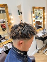 コワファースト  させぼ五番街店(COIFF1RST)&nbsp;フェード×ツイスト☆