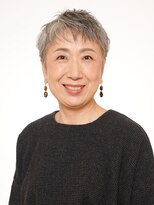 えがお美容室 奈良店&nbsp;60代グレイヘアの方に◎ベリーショート