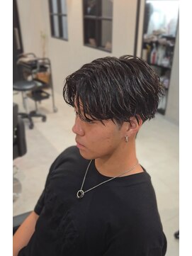 ラピス 名古屋駅前店(Lapis) センターパート/フェザーパーマ/ツイスパ