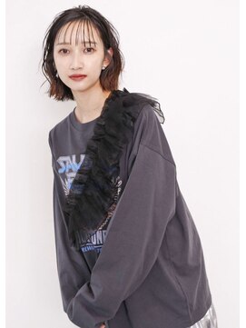 イル(ill) イルミナカラー 切りっぱなし ボブ 大須 ミディアム