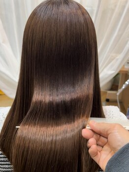 ヘアー カフェ コトノハ(hair cafe kotonoha)の写真/縮毛矯正の改革サロン！ハイダメージ対応可能な[プレミアム縮毛矯正]で体感したことのない髪質が実現◎