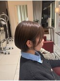 ショートボブ