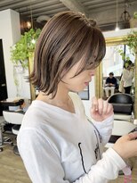 ヌード(NUDE) NUDE顔周りレイヤー外ハネボブ レイヤーボブ 切りっぱなしボブ