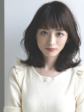 エミュ 表参道 青山(emu) 【emu井上信洋】ゆるふわ甘めな愛されくびれミディ【エミュ】