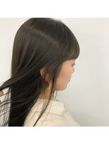 アヴェリー(avely) 大人かわいいナチュラルヘア/赤みなし/酸熱トリートメント