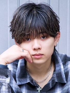 モットコウ 本町(Mot-Co) シースルーマッシュウルフ