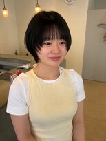 ニナル(Ninal)&nbsp;耳かけも可愛い♪ 丸みショートボブ