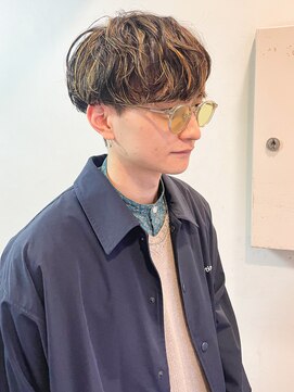 キャンバス バイ ネオリーブ 横浜西口(Canvas by neo.) 抜きっぱなしハイライトたっぷりメンズカラー【横浜】