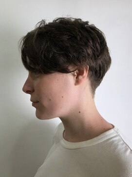 レプリカ 上大岡(Replica) 大人かわいい前下がりショート