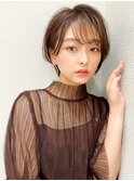 大人かわいい 小顔 ショートボブ ひし形シルエット グレージュKI