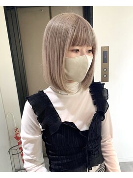 ミラ(MIRA) ミルクティーグレージュ/春カラー/ハイトーンカラー/学割