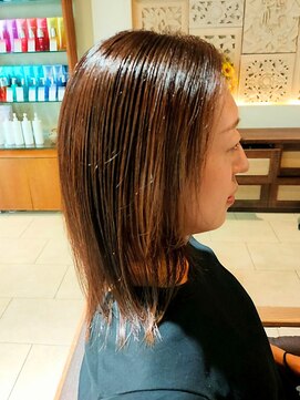 ヘアリゾート粋 ティガ 池袋店(tiga) セミショート/レイヤー/似合わせカット