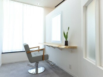 リュッカ(Lycka)の写真/周りを気にせず、居心地の良い落ち着いた空間でゆったりと過ごせる♪【ヘッドスパ/縮毛矯正/大井町駅】