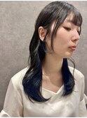 イヤリングカラー × ネイビーブルー