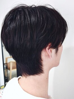 グミ(gumi)の写真/《少人数》洗練されたメンズスタイルをご提案。カジュアル～ビジネスまで幅広く対応【大濠/メンズカット】