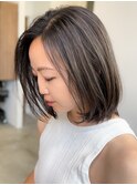 ミディアムボブひし形ボブ前下がりレイヤーボブハイライト
