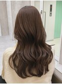 ブリーチなしで赤みを消した透明感ベージュカラー