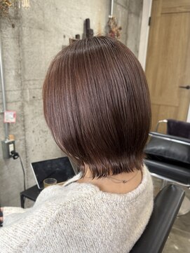 ヴィップルーム(viproom) ツヤ髪スタイルブルージュマッシュウルフイヤリングカラー