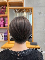 アルトル 池袋2nd(altru)&nbsp;◇大人40代50代60代ショートボブ丸みショート白髪ぼかし