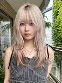 ハッシュカットレイヤーストレートバタフライカットセミロング