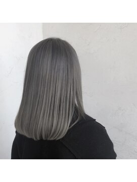 シーラス(cirrus) ペールシルバー20代/30代/40代/50代