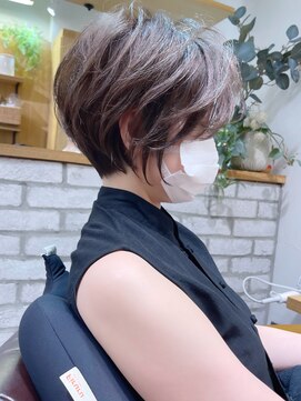 アヴァロン(AVALON) 絶壁解消・ひし形・くびれ・大人ショートボブ・30代40代【猪狩】