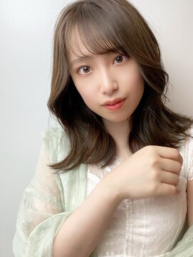 ケーツーナゴヤ(K two NAGOYA) [K-two名古屋/栄町/矢場町]韓国風くびれミディ