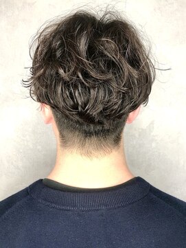 セシルヘアー(CECIL hair) 【メンズ】センターパート×メンズパーマ
