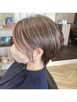 フィーリー ヘア デザイン 太田店(feAry) 分け目白髪と顔周りの白髪に/ハイライト＆フェイスフレーミング