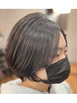ウィズヘアー(With hair) 30代/40代/50代・絶壁解消・小顔前下がりショートボ ブ