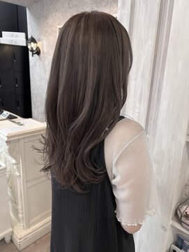 キャアリー(Caary) 福山Caaryマロンブラウンイルミナカラー大人ロングヘア20代30代