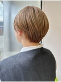 ミルクティーベージュ