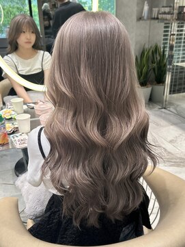 ロンド ジュルード 名古屋(Lond jeloud) ブリーチ2回でできるハイトーンミルクティーカラー