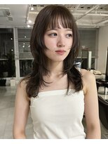 キアラ(Kchiara)&nbsp;ブリーチなしオリーブベージュレイヤー福岡天神美容室