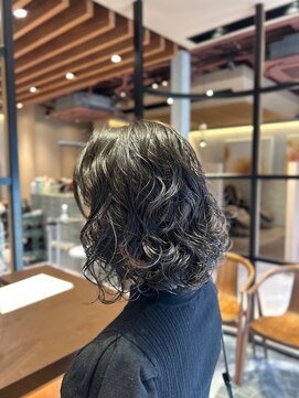 ニコ(NICO) くるくるボブパーマ1023暗めカラー