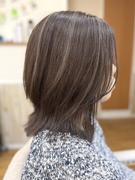 レイヤーカット白髪ぼかしハイライトカラーケアブリーチ