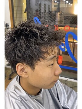 オーシャントーキョー 大阪(OCEAN TOKYO) シャドウパーマ波巻きパーマツーブロック無造作マッシュ