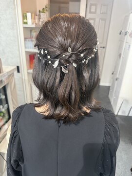 コアブラン 原宿 明治神宮前(CORE blanc) ミディアムハーフアップ/ハーフアップ/ヘアセット/原宿/結婚式