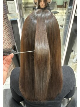 アピッシュ ギンザ(apish ginza) 艶感ナチュラルストレートパーマ