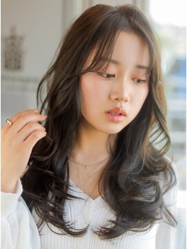 ベレッタ ネヤガワ(veretta. neyagawa) 好感度抜群◎コンサバ系女子/大人ロング/センター分け/透明感