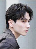 原宿毛流れセンターパートニュアンスパーマビジネスヘア刈り上げ