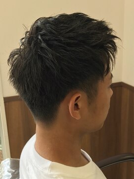 ヘアークリアー 獨協大学前店 メンズ刈り上げカジュアル