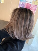 オハナ(OHANA)&nbsp;バレイヤージュボブ