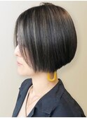 30代40代シークレットハイライト暗髪ひし形小顔ボブショート