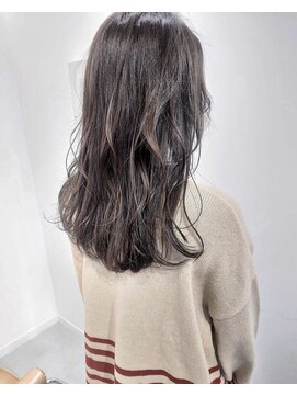 トリート 西船橋店(TREAT) マットグレージュ