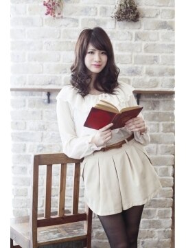 キート 本厚木(kiito) 【本厚木/本厚木駅】愛され♪フェミニンカール☆