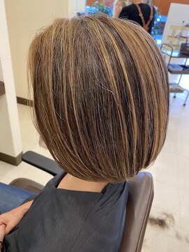 デュークス(DEUX) 白髪ぼかしハイライト