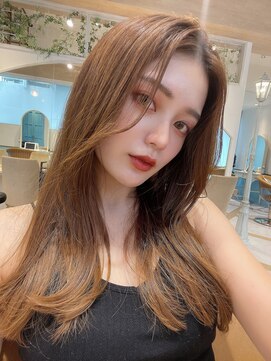 ロンド ストラーダ 心斎橋(Lond strada) レイヤーボブ×ハイトーン[心斎橋/髪質改善]