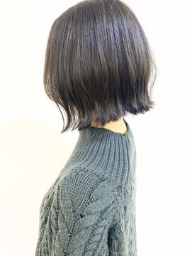 モリオ フロム ロンドン 成増店 【morio成増/玉井】暗髪 ボブ 外ハネ